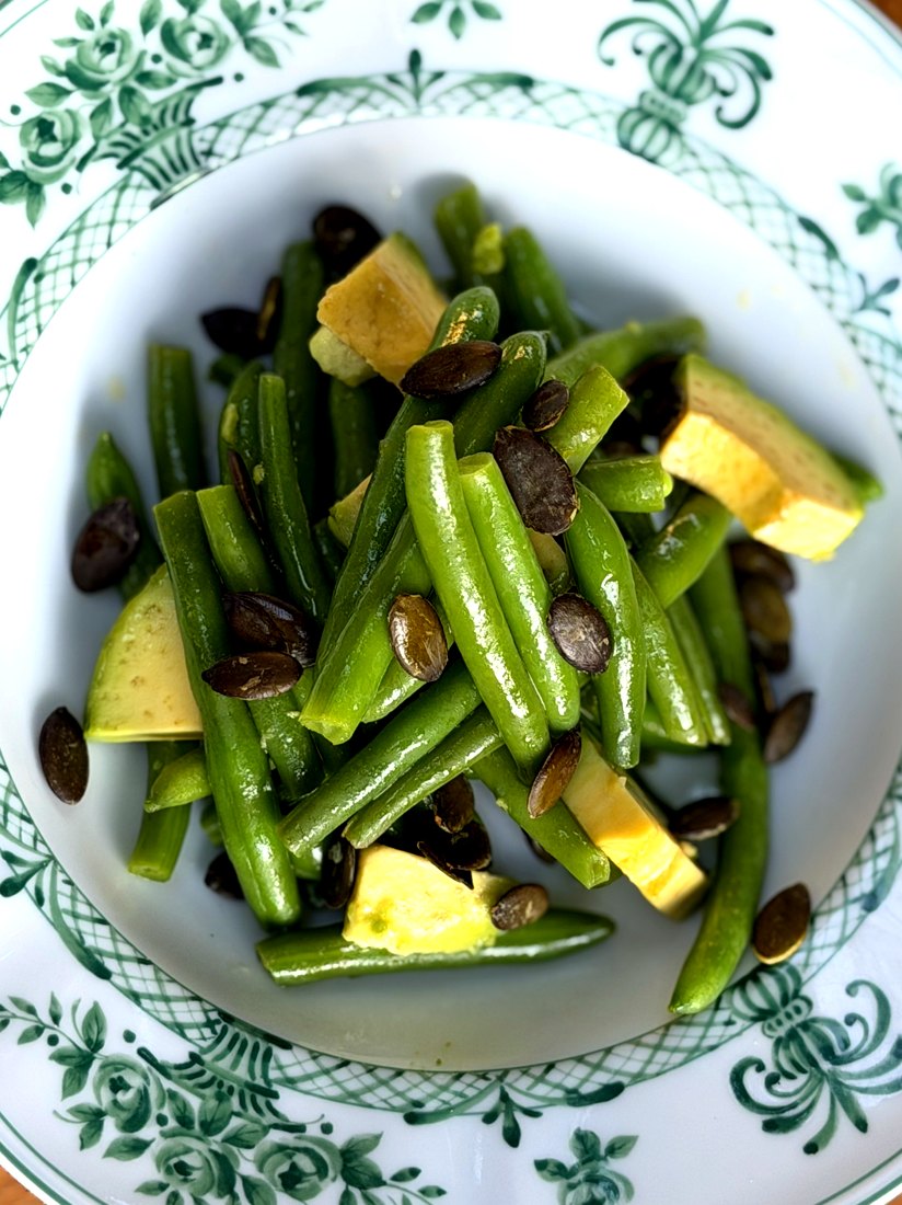 Fagiolini, olive e avocado